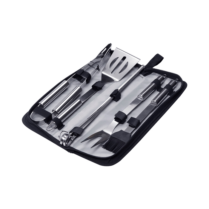 HM-053, Set de BBQ con accesorios de acero inoxidable y estuche de poliéster con correa para fácil transportación. Incluye brocha, pinzas, espátula, tenedor y brochetas.